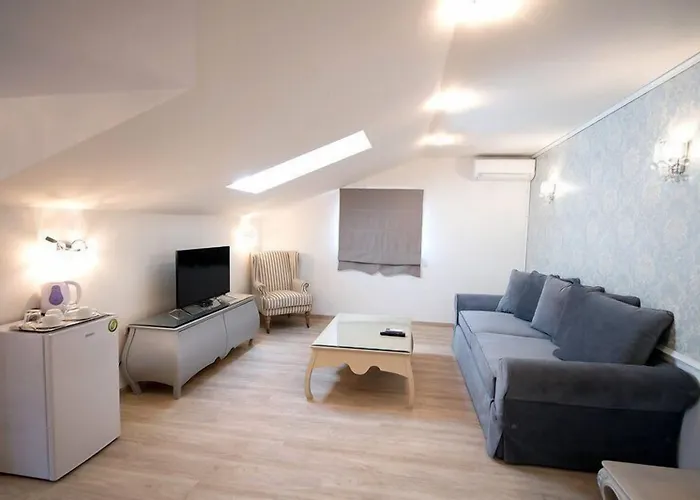 Guest house Pirofani